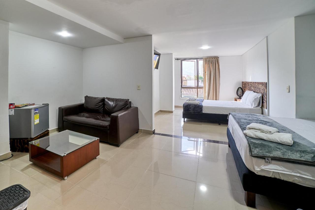 Farum Hotel Medellin Luaran gambar